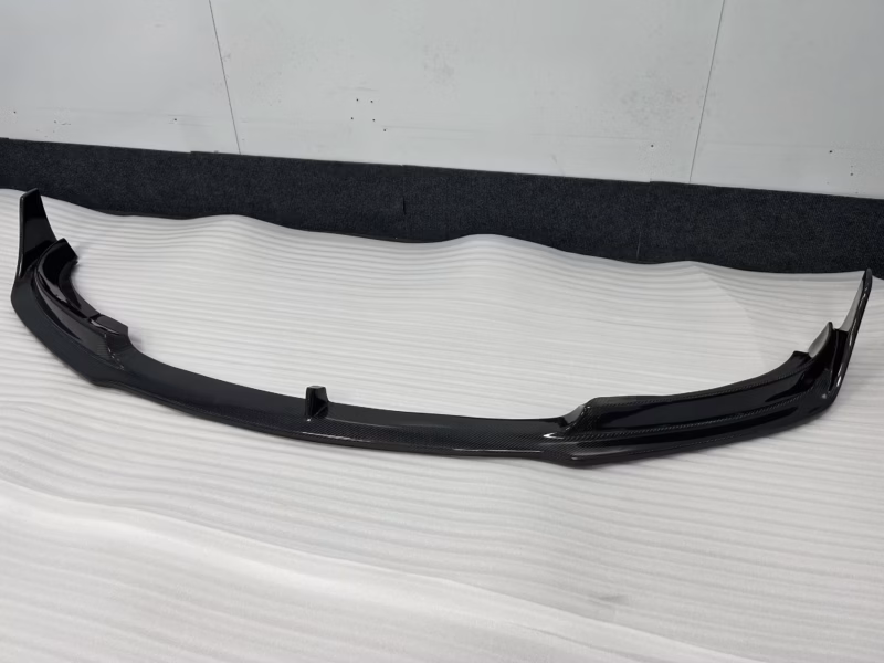 A&M GT5 Frontlippe Tesla Model 3 – Bild 3