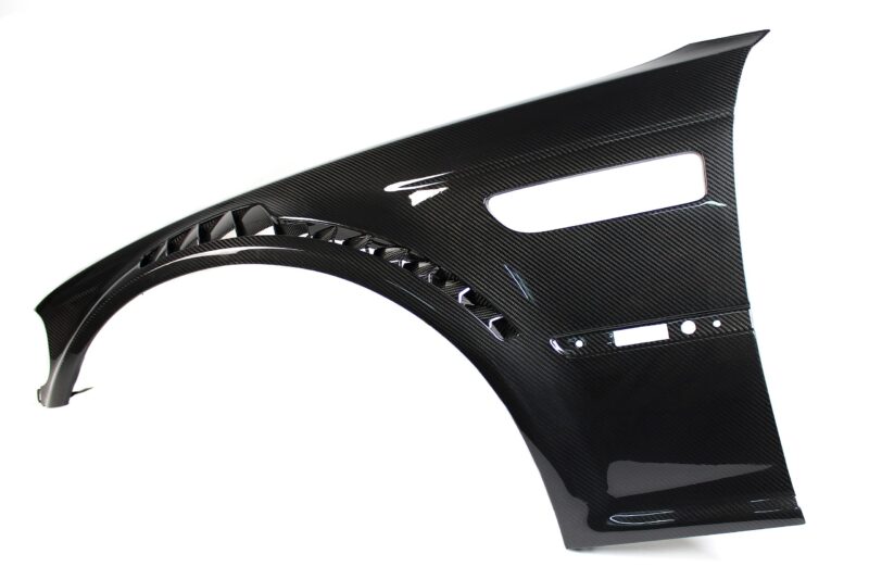 Karbonius Carbon Vented Kotflügel – BMW M3 E46 – Bild 8