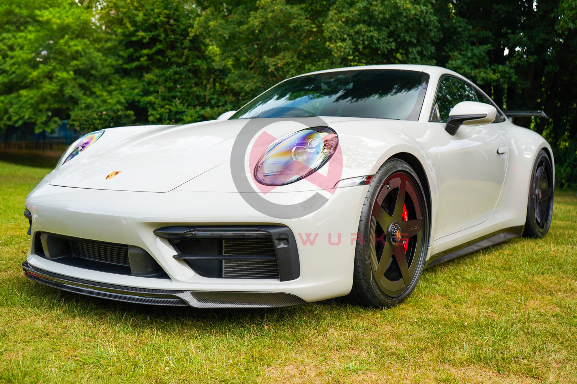 Porsche 911 GTS (992) Dissident Automotive Carbon Fibre Wheel Shrouds – Bild 4