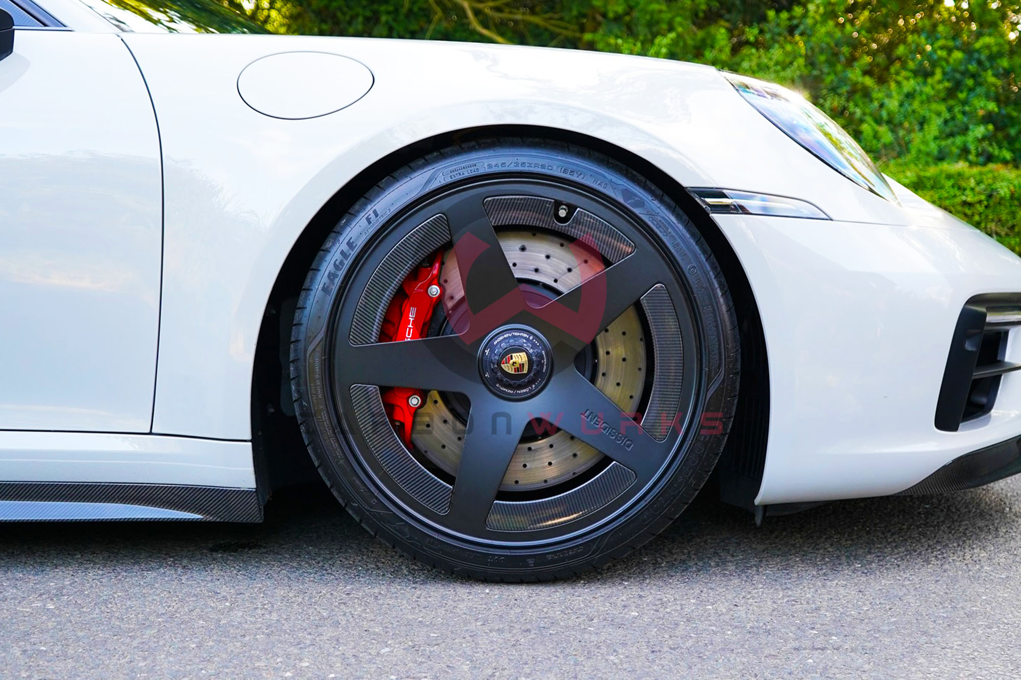 Porsche 911 GTS (992) Dissident Automotive Carbon Fibre Wheel Shrouds – Bild 3