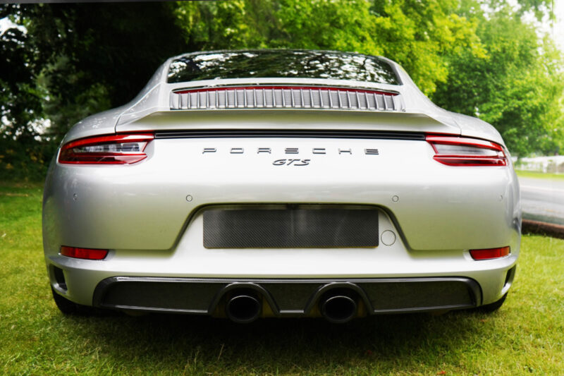 Porsche 911 991.2 Dissident Automotive Carbon Diffuser