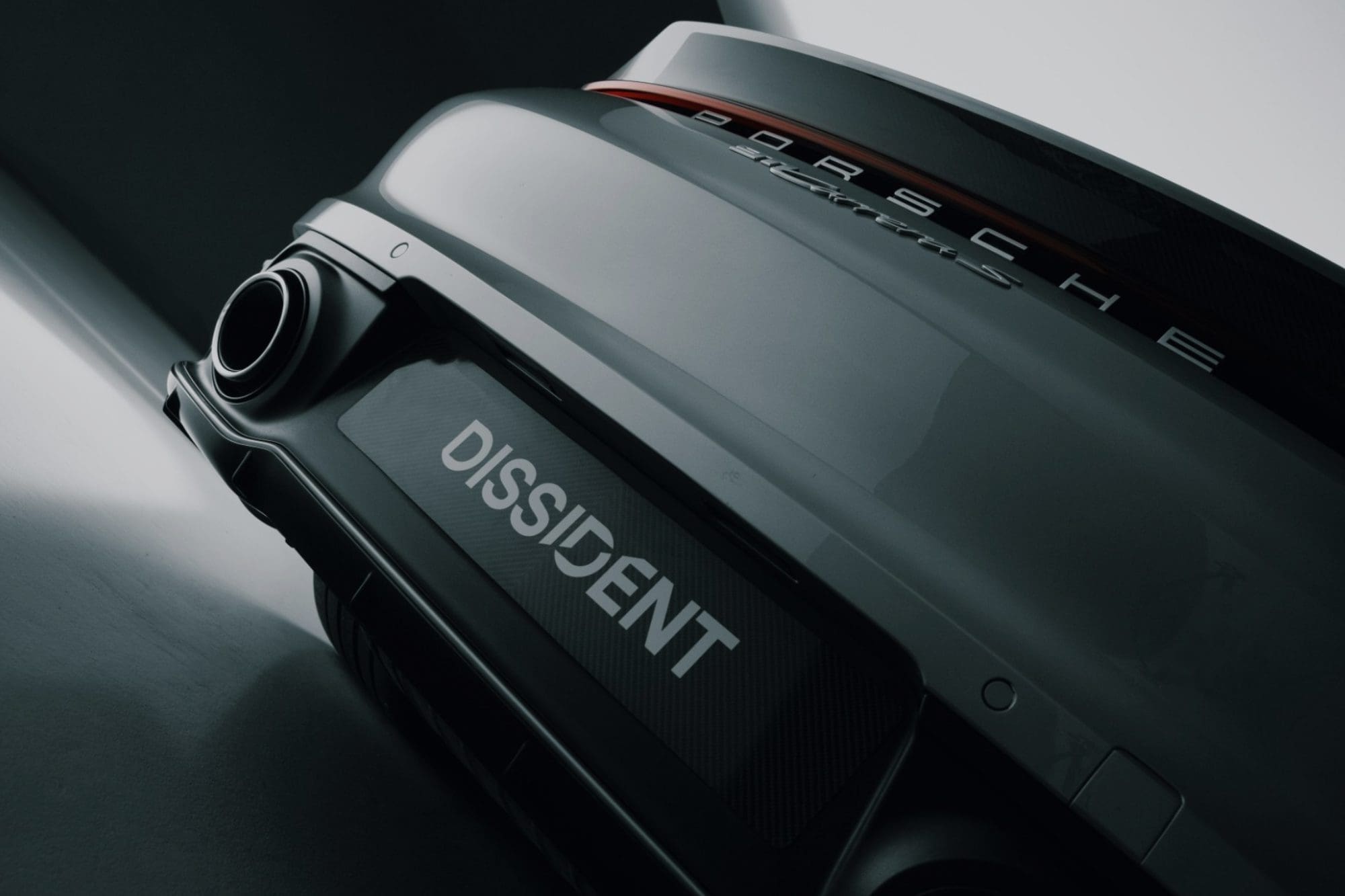 Porsche 911 Carrera 992.1 Dissident Automotive Carbon Diffuser