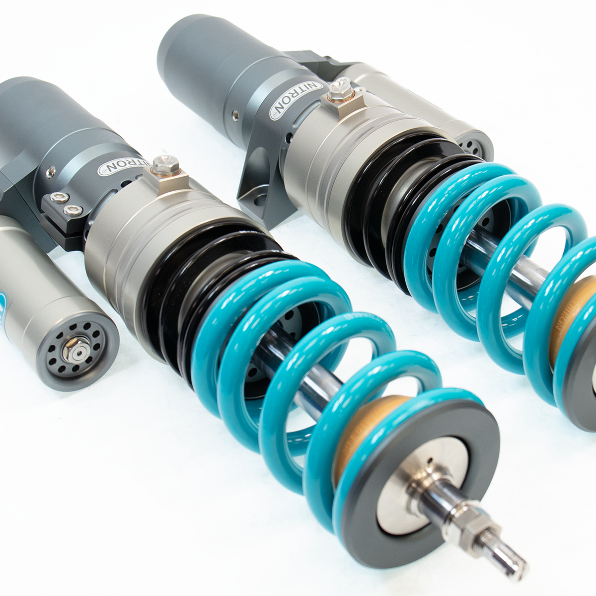 NITRON BMW G80 M3 Competition RWD Gewindefahrwerk R3 mit Front Axle Lift (FAL) – Bild 3